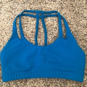 Montiel Teardrop Sports Bra
